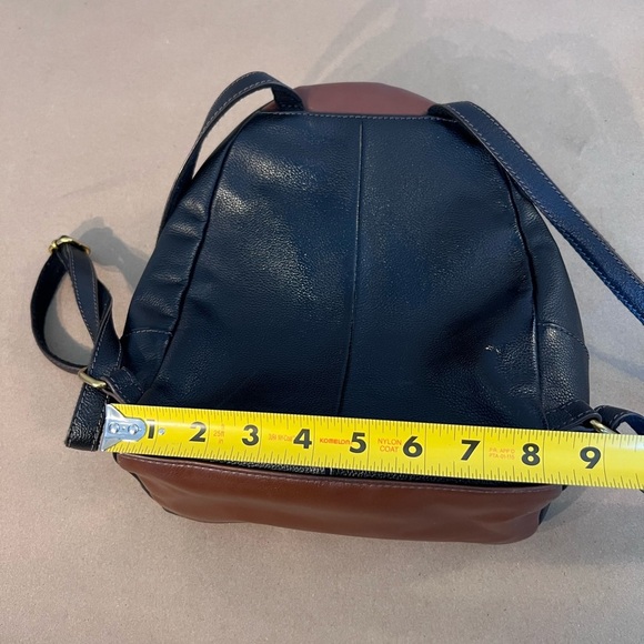 Fossil Black Genuine Leather Brown Gold Hardware Small Zip Backpack Felicity - Picture 12 of 13